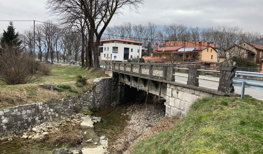 Projektiranje nizkih gradenj