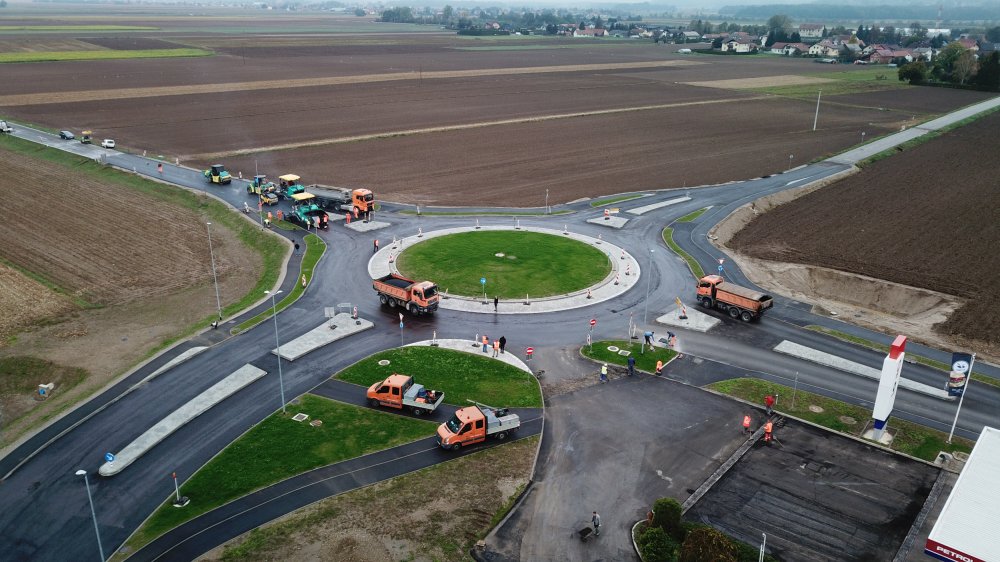 Ureditev križi&scaron;ča na glavni cesti G1-2/0250 Spuhlja&ndash;Ormož 